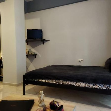 Studio In City Center Apartment Kavála Exterior photo